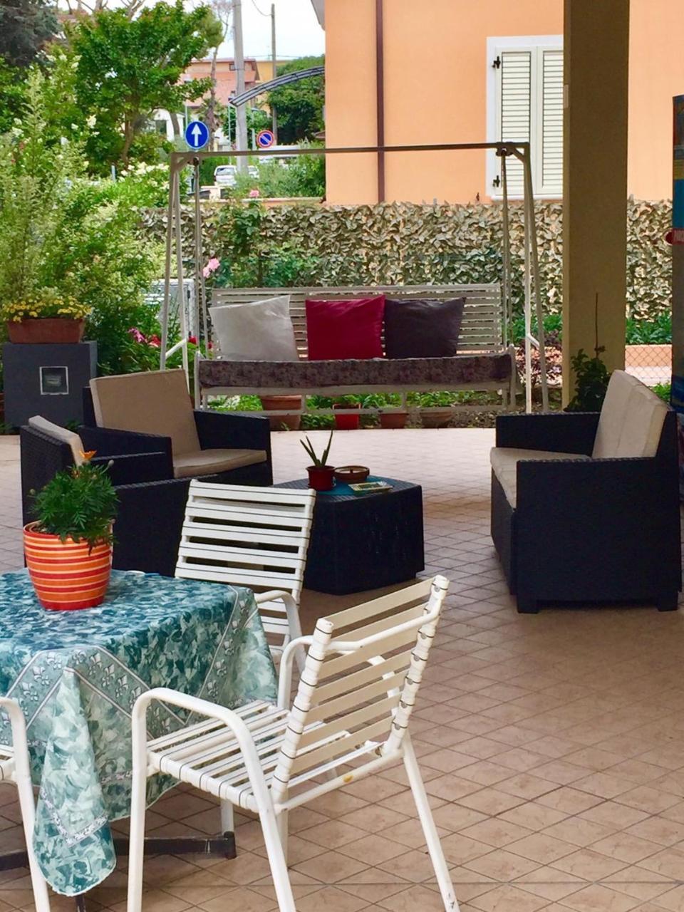 Hotel Argo Rimini Exterior photo